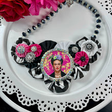 Load image into Gallery viewer, Zebra Pattern Flowers with Pink Flowered Frida &amp; Crystal Beaded Chain
