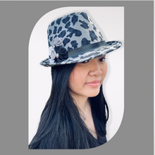 Load image into Gallery viewer, Grey Leopard Fedora Hat
